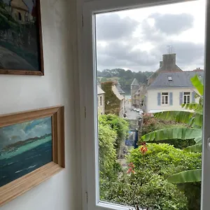 De 1634 Avec Balcon Au Sud Sur Jardin En Plein Coeur Historique Tréguier
